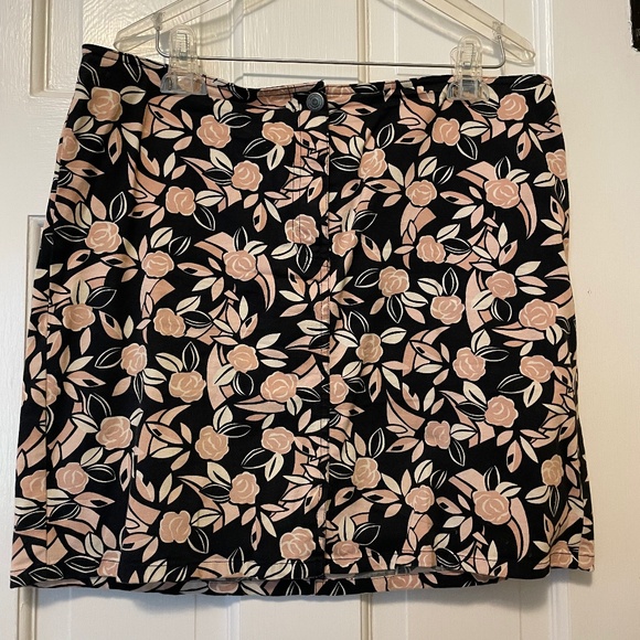 Ann Taylor loft skirt. Size 12 petite - Picture 1 of 1
